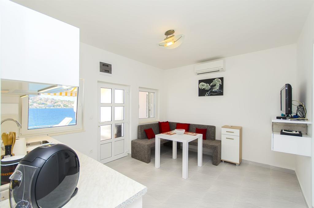 Apartment Mirjana Рогозница Экстерьер фото